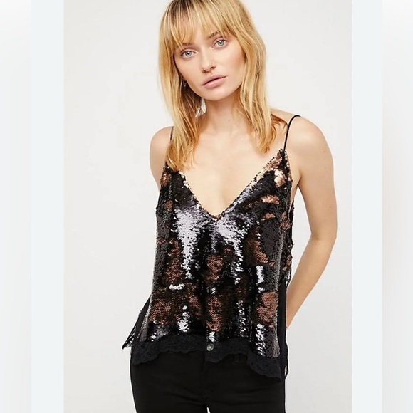 Free People NWOT Swingin Sequin Surplice Cami - XS (oversized) - Picture 1 of 8